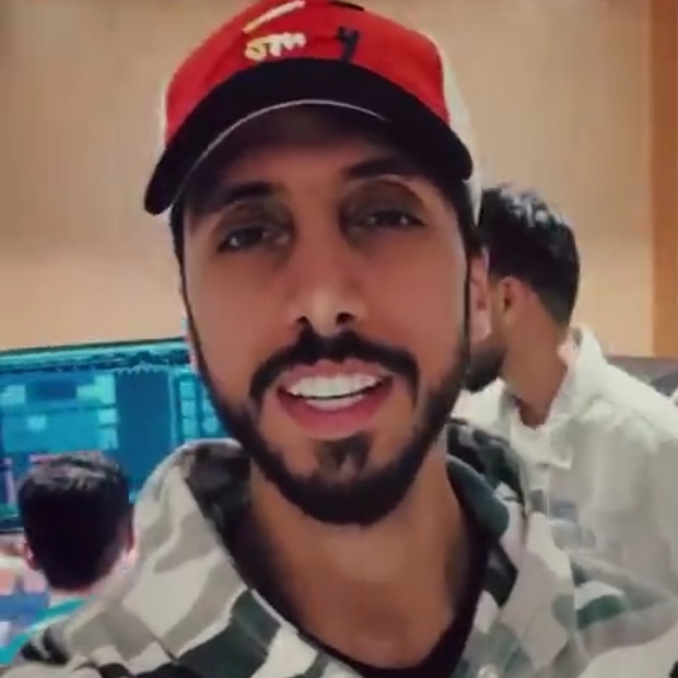 دانلود آهنگ زانکو گلای باغچمون به یاد اون پر پر شد